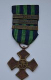 Crucea Comemorativa 1916 - 1918 WW1 cu 3 barete : Ardeal, Carpati si Bucuresti . Panglica originala, stare impecabila . Rara
