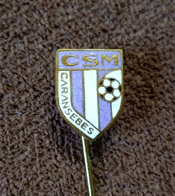 Insigna fotbal - CSM CARANSEBES foto