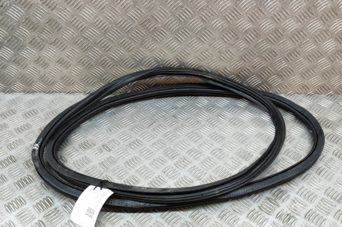 Garnitura ușă st&acirc;nga față AUDI A6 4G2, C7, 4GC 2011 OEM: 4G0831721 | 22751043