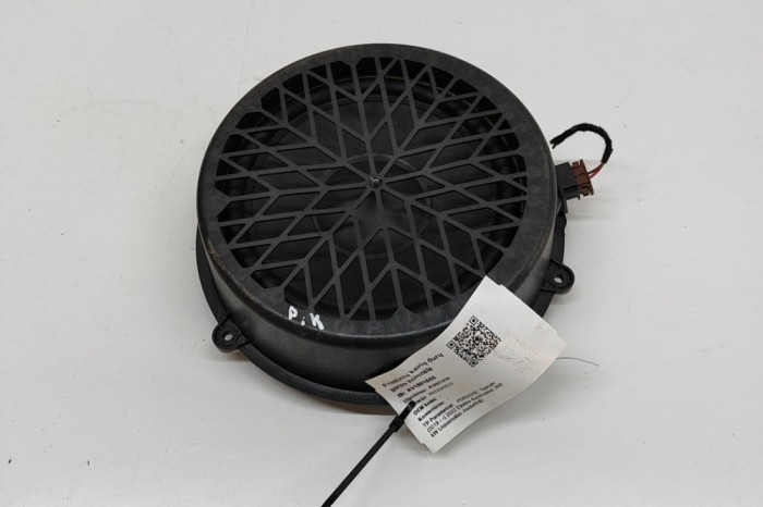 Difuzor ușă st&acirc;nga față PORSCHE Taycan 2022 OEM: 971035454G | 31801655