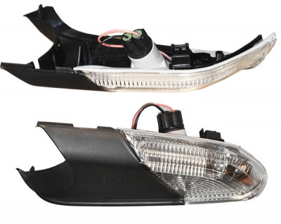 Lampa semnalizare oglinda Skoda Octavia 2 1Z3/1Z5 2004-12.2012, partea stanga, semnalizator cu lumina perimetru ; cu lumina inferioara ; 1Z0949101D , foto