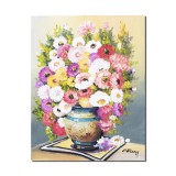Tablou cu flori pictat manual, Puritate, 50x40cm pictura ulei pe panza, gata de agatat pe perete