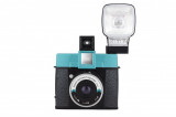 Cumpara ieftin Aparat foto - Lomo Diana Instant Square Camera W/ Flash | Lomography