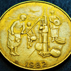 Moneda exotica 10 FRANCI - AFRICA de VEST, anul 1982 * cod 1248 B
