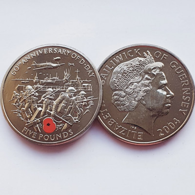 3285 Guernsey 5 Pounds 2004 Elizabeth II (D-Day) km 150 aUnc-UNC foto