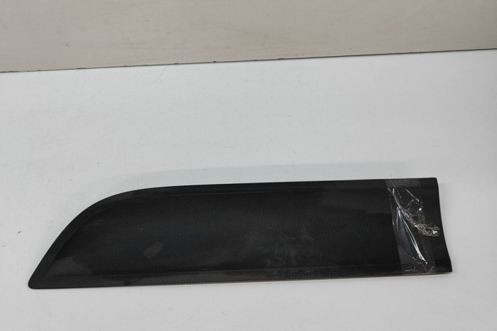 Bandou ușă st&acirc;nga spate PORSCHE MACAN 95B 2016 OEM: 95B839889D 30454904