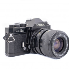 Aparat foto film Cosina CT-1A cu Exakta 35-70mm