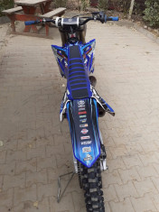 Motocicleta Yamaha YZ foto