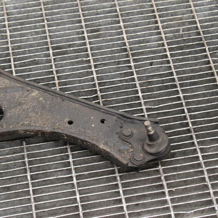 Braț inferior dreapta față AUDI A3 8P1 2006 OEM: 1K0407853F 3763886