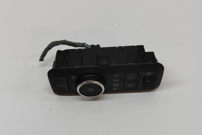 Modul de control comutator faruri FORD KUGA III DFK 2024 OEM: LV4T-13D061-CFW 31201810