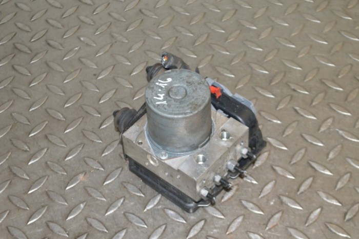Pompa ABS AUDI A4 8K2, B8 2015 OEM: Sedan | 13487078