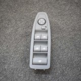 Buton geam ușă dreapta față BMW 2 Cabrio F23 2015 OEM: 9226261 3967325