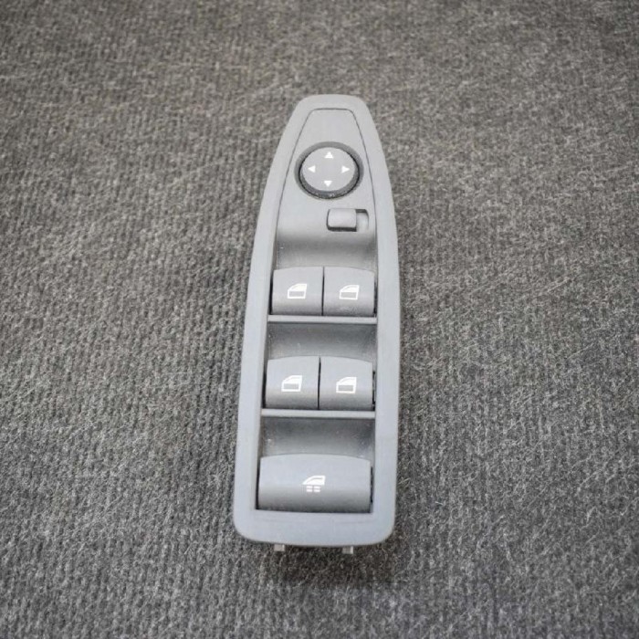 Buton geam ușă dreapta față BMW 2 Cabrio F23 2015 OEM: 9226261 3967325