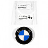 Set Emblema Oe Bmw Seria 7 G11, G12 2015&rarr; 82MM 51148132375 + 2 Buc Bucsa Prindere Emblema Oe Bmw 51141807495