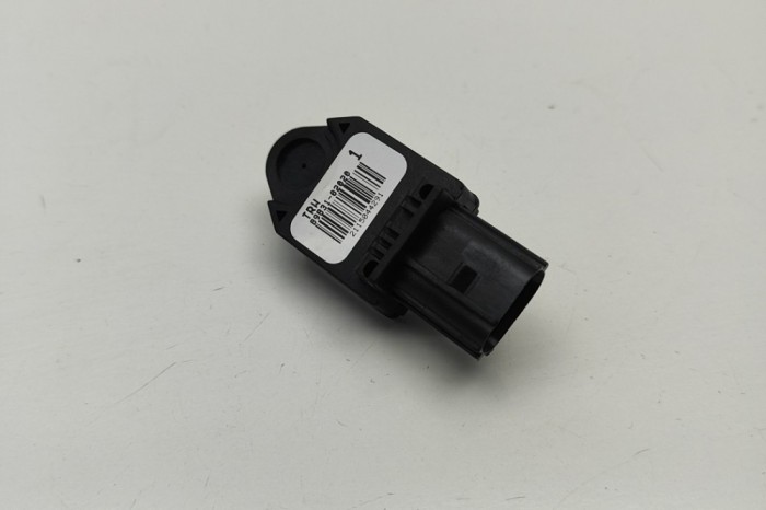 Senzor de impact st&acirc;nga față LEXUS IS II GSE2_, ALE2_, USE2_ 2005 OEM: 89831-02020 | 29073359