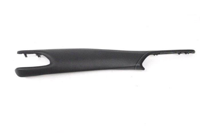 INFINITI Q30 2016 OEM: 682125DA0C,682R85DA0A,682R55DA0C SKU: 16025969