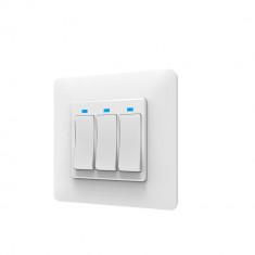 Aproape nou: Intrerupator inteligent triplu PNI SmartHome WS323 pentru control lumi foto