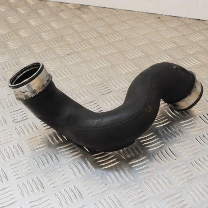 Furtun intercooler dreapta MERCEDES-BENZ C W203 2004 2347848