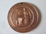 Rara! Medalie masonica:Societatea Cooperativa a Constructorilor si Meseriasilor Romani-Concursul 1894,diametrul=55 mm,greutate=78 grame