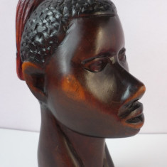 BUST FEMEIE AFRICANA SCULPTURA IN LEMN