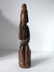 # Sculptură rustică &icirc;n lemn masiv &bdquo;Pensive Christ / Rūpintojėlis&rdquo;, 36 cm &ndash; artă populară / creștină, baltica