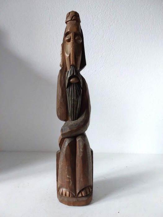 # Sculptură rustică &icirc;n lemn masiv &bdquo;Pensive Christ / Rūpintojėlis&rdquo;, 36 cm &ndash; artă populară / creștină, baltica