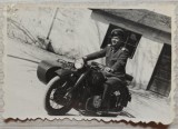 Militar in motocicleta cu atas, numere Bucuresti// fotografie, Romania 1900 - 1950, Portrete