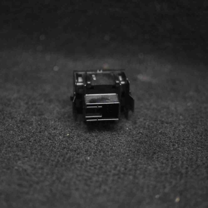 Comutator SKODA OCTAVIAII 1Z3 2009 OEM: 1Z0941333B 2016186