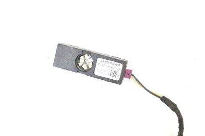 Amplificator de antena JAGUAR F-PACE X761 2017 OEM: BJ32-18K891-AA 11545169 foto