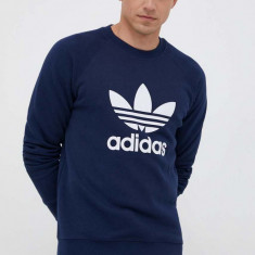 adidas Originals hanorac de bumbac barbati, culoarea albastru marin, cu imprimeu