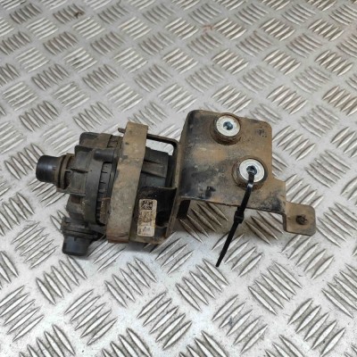 Pompa de apa auxiliara JAGUAR F-PACE X761 2022 OEM: M8E2-8501-DB,M8A2-18D473-CC 31655999 foto