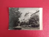 CARTE POSTALA - RPR - CLUJ - UNIVERSITATEA VICTOR BABES, Circulata, Fotografie