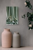 Tablou Canvas cu Flori Delicate pe Fundal de Catifea Verde, 26 x 39 cm, CMCLASS