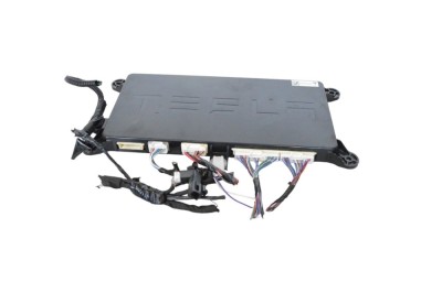Modul de confort TESLA MODEL X 2019 OEM: 1043900-00-E | 25206565 foto