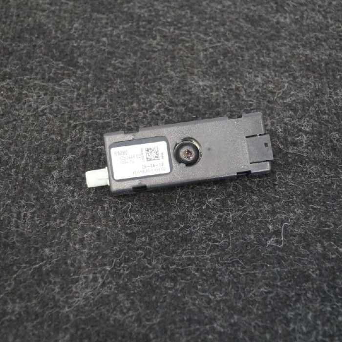 Amplificator de antena BMW i3 I01 2013 OEM: 9253999 2479759