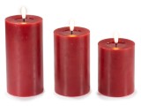 Cumpara ieftin Set 3 lumanari ambientale cu led ceara rosie &Oslash; 7,5 cm x 17,5 H, &Oslash; 7,5 x 15,5 H, &Oslash; 7,5 x 12,5 H