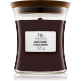 Woodwick Black Cherry lum&acirc;nare parfumată cu fitil din lemn 275 g