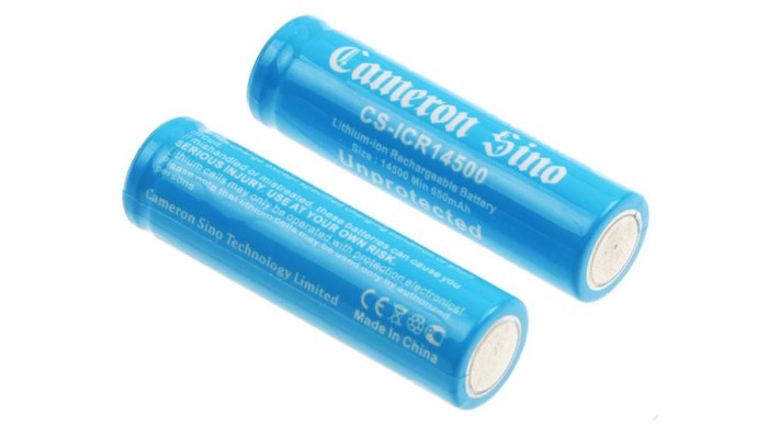 Cameron Sino 3.7V 700mAh Li-ion 49.60 x 15.00 x 14.10mm cells (2pcs)