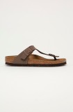 Birkenstock slapi Gizeh femei, culoarea maro, cu toc plat, 43753