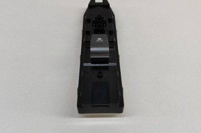 Buton geam ușă st&amp;acirc;nga față HYUNDAI IONIQ AE 2021 OEM: 93575-G2600 22345823 foto