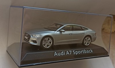 Macheta Audi A7 Sportback (4K8) 2018 silver - iScale 1/43 foto