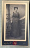 AB FOTO CABINET 152 - DOAMNA IN TINUTA DE EPOCA -,,THEODOR R.PANAIOTOF&quot; -TULCEA