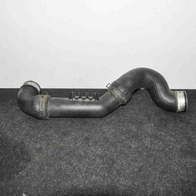 Furtun intercooler st&amp;acirc;nga VW CADDY III Variant 2KB, 2KJ, 2CB, 2CJ 2009 OEM: 03C145770B3C0145762AM foto