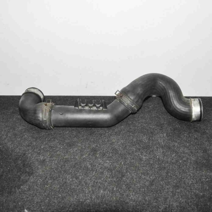 Furtun intercooler st&acirc;nga VW CADDY III Variant 2KB, 2KJ, 2CB, 2CJ 2009 OEM: 03C145770B3C0145762AM