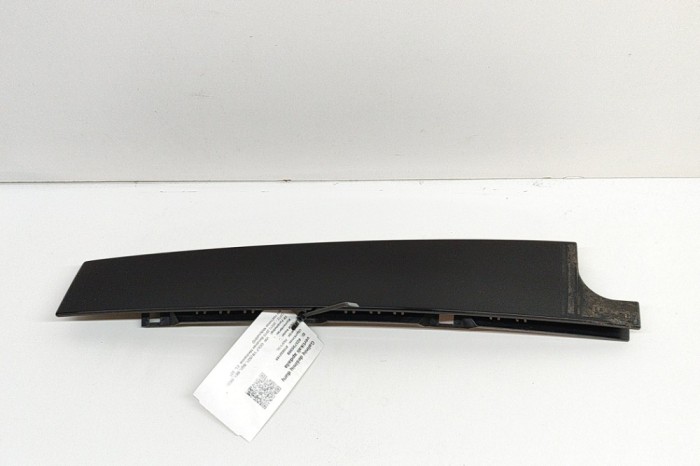 Ornament vertical ușă dreapta spate VW GOLF VII 5G1, BQ1, BE1, BE2 2015 OEM: 5G6839902A 25795988