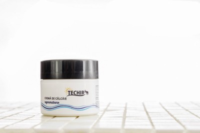 CREMA CALCAIE REGENERATOARE 50GR foto