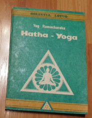 Hatha - Yoga de Yog Ramacharaka Colectia Lotus foto