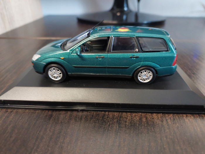 Macheta FORD FOCUS TOURNIER 1997 - Minichamps, 1/43, dealer edition.