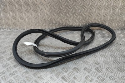 Garnitura ușă st&amp;acirc;nga spate PORSCHE CAYENNE Coupe 9YB 2019 OEM: 9Y3833721 | 30056628 foto