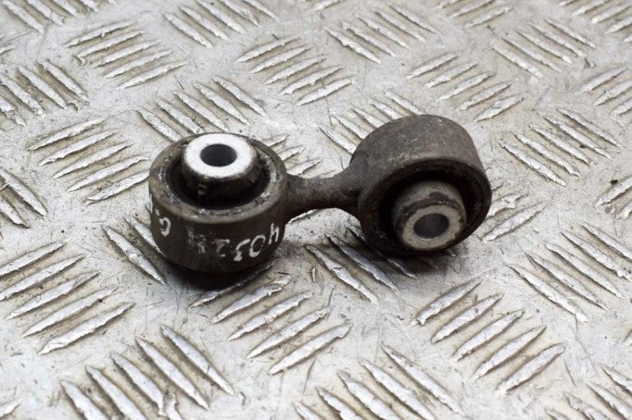 Bieleta stabilizatoare st&acirc;nga spate PORSCHE MACAN 95B 2016 OEM: 95B505465,95B.505.465 20425017